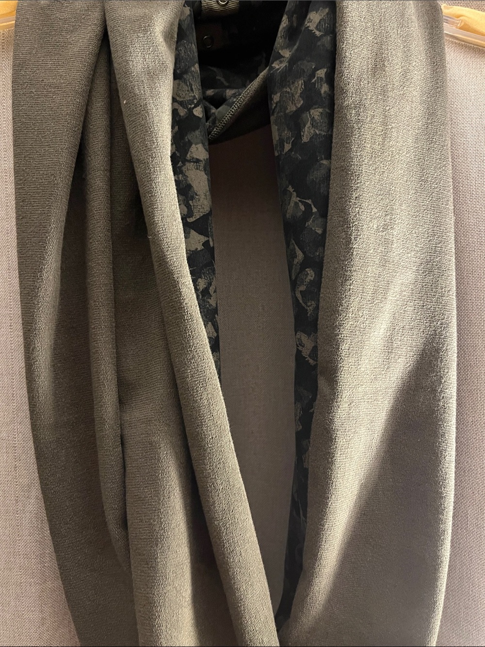 Lululemon vinyasa scarf olive green and black camo reversible